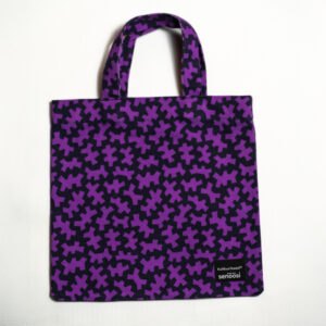 violetti minikassi Yleispätevä-kuosilla